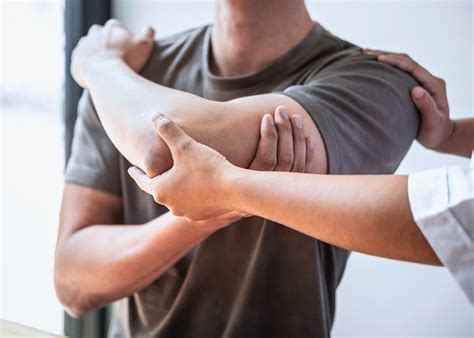 Best chiropractors, osteopaths & physiotherapists in HK .